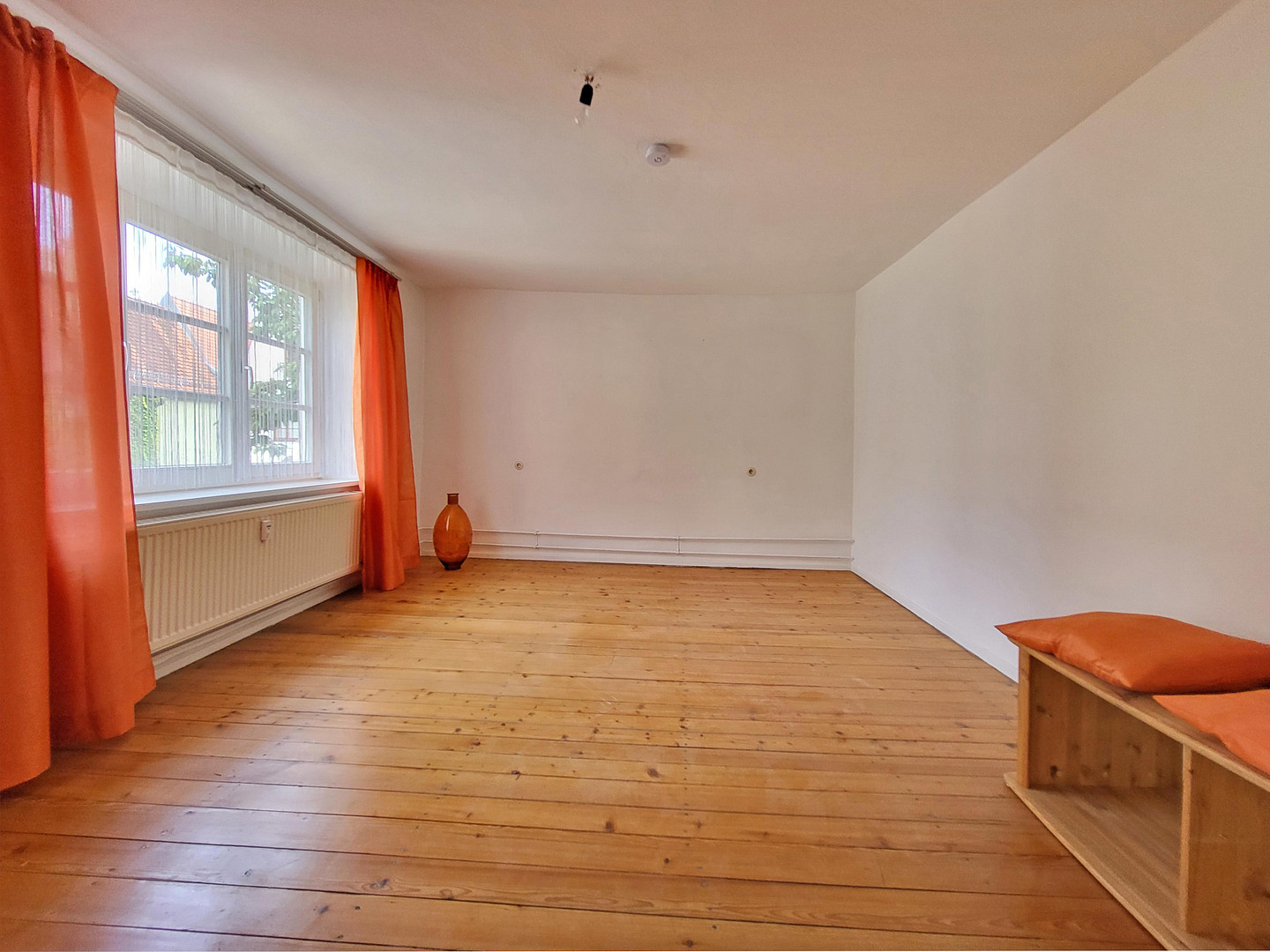 Beste Innenstadtlage in der Altstadt -Bezugsfreie 3 Zimmer Wohnung +++Ohne Maklerprovision +++ – Saurengreinswinkel 7, 89150 Augsburg(Innenstadt) – Vorschaubild 9