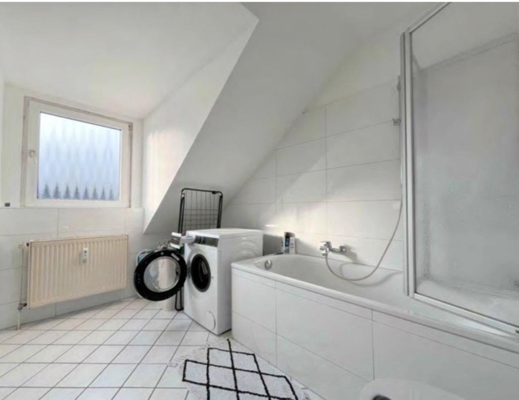 Moderne Zweizimmerwohnung mit Balkon in Düsseldorf . Büdingenstr.Stadtbezirk7 – Düsseldorf(Gerresheim) – Vorschaubild 5