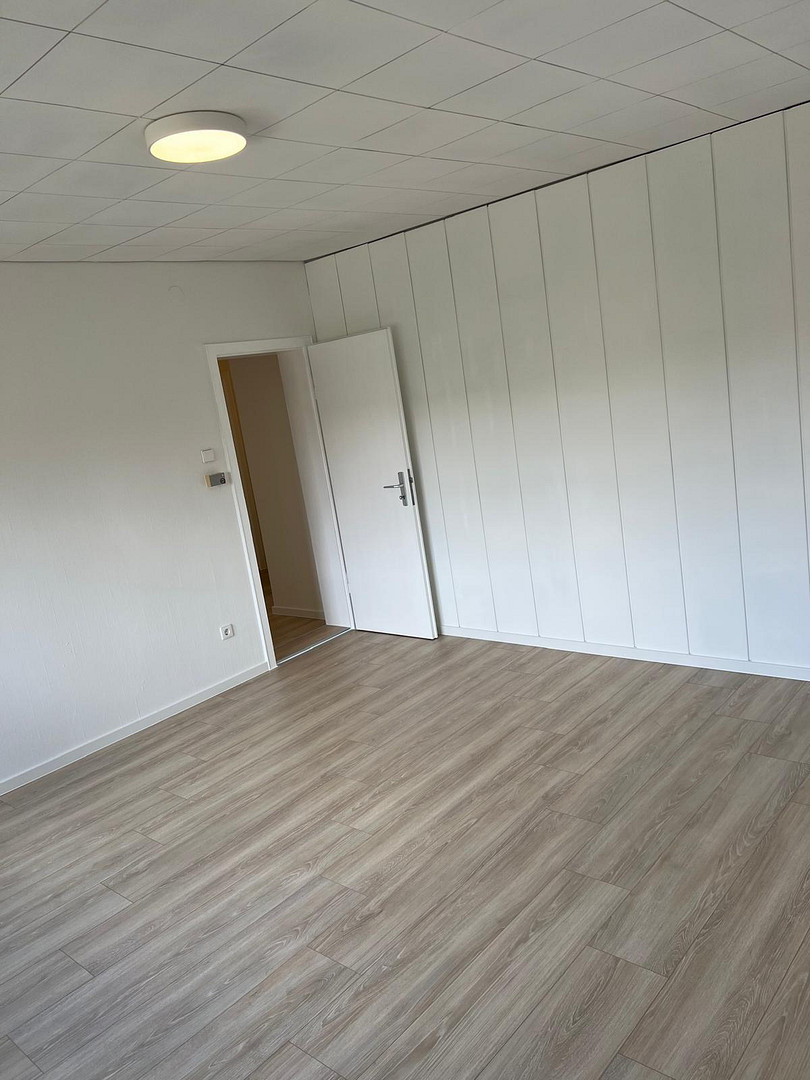 Wohnen am Stadtwald auf großzügigem Eigentumsgrundstück in Laagberg/Wolfsburg – Hirschberger Str. 6, 38440 Wolfsburg – Vorschaubild 6