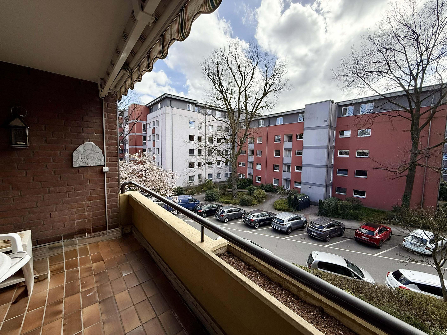 100 m2 Eigentumswohnung im Volksdorfer Ortskern – Hamburg(Volksdorf) – Vorschaubild 3