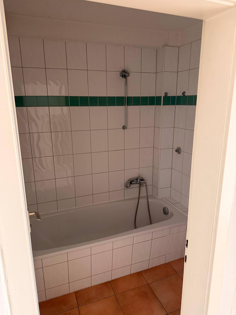 Vielseitiges Mehrfamilienhaus in Top-Lage von Stuttgart-Büsnau! Sofort bezugsfrei & provisionsfrei! – 70569 Stuttgart(Büsnau) – Vorschaubild 15
