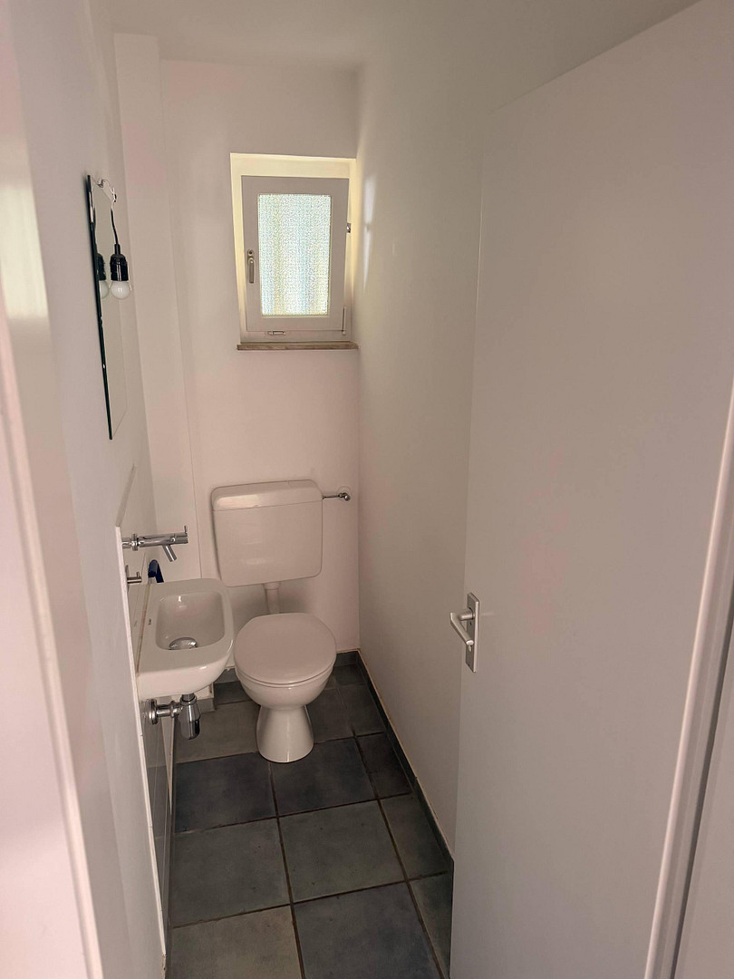 Vielseitiges Mehrfamilienhaus in Top-Lage von Stuttgart-Büsnau! Sofort bezugsfrei & provisionsfrei! – 70569 Stuttgart(Büsnau) – Vorschaubild 7