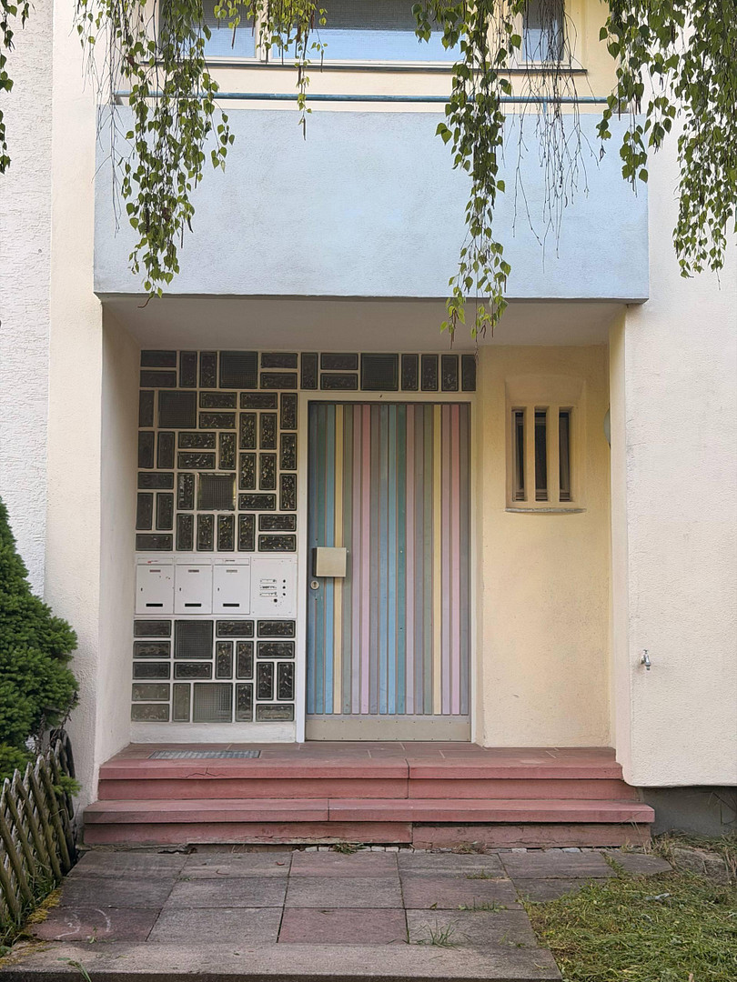 Vielseitiges Mehrfamilienhaus in Top-Lage von Stuttgart-Büsnau! Sofort bezugsfrei & provisionsfrei! – 70569 Stuttgart(Büsnau) – Vorschaubild 3