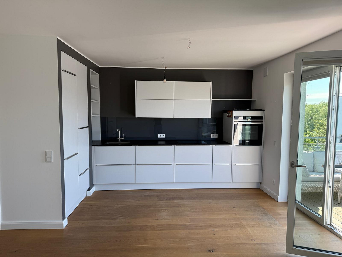 Barrierefreie 4-Zimmer-Endetagenwohnung mit Balkon und Tiefgarage mit Wallbox – Glasbläserhöfe 22, 21035 Hamburg(Bergedorf) – Vorschaubild 2