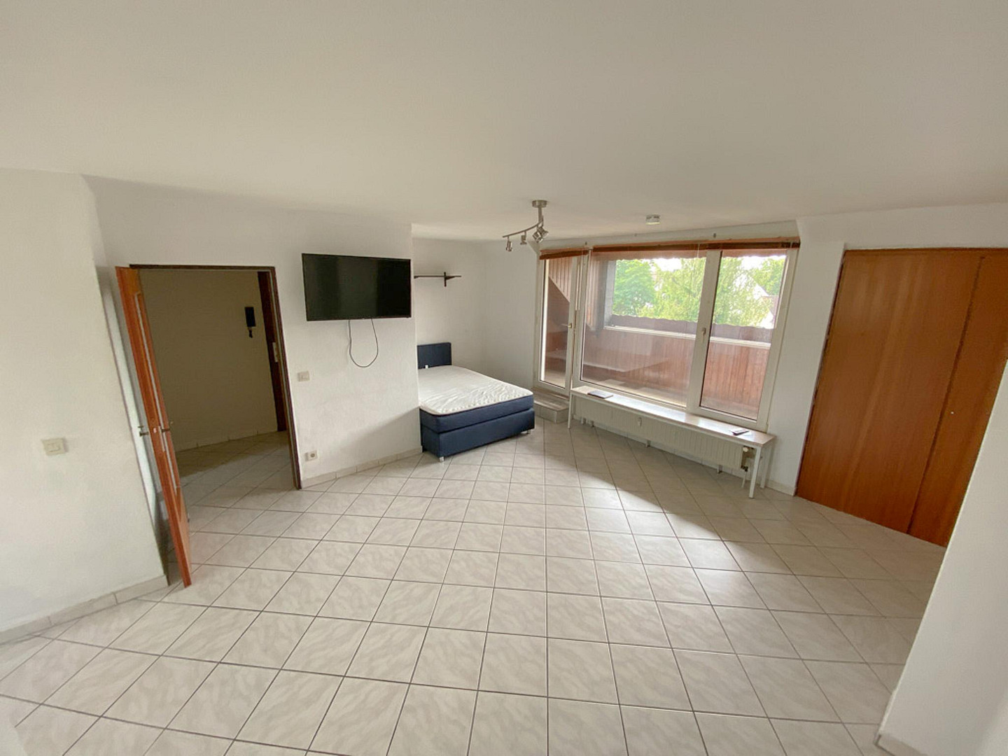 Schöne DG-Wohnung mit großer Loggia, Stellplatz und Gartennutzung in ruhiger Lage von Dortmund Eving – Dortmund(Eving) – Vorschaubild 23