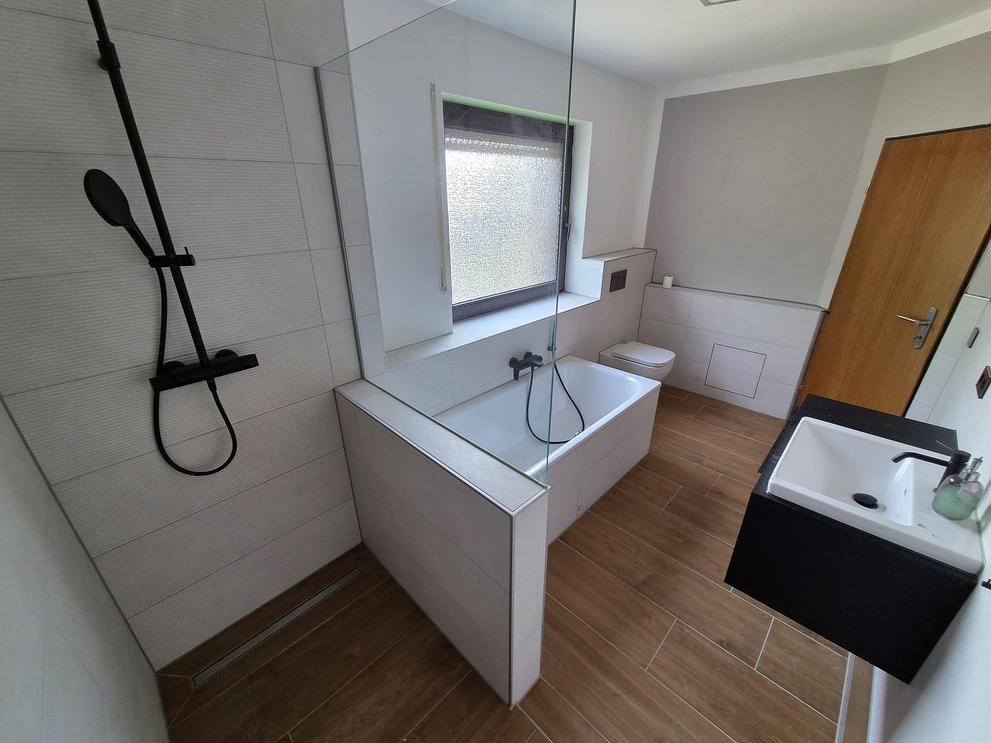 Reihenendhaus mit Garten, Garage und moderner Ausstattung – in Mönchengladbach – Welfenstraße 8a, 41238 Mönchengladbach(Bonnenbroich-Geneicken) – Vorschaubild 11