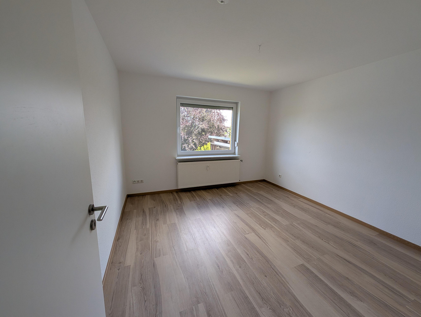 Großzügiges, freistehendes Zweifamilien-Haus - Gepflegt – Jesberg – Vorschaubild 14