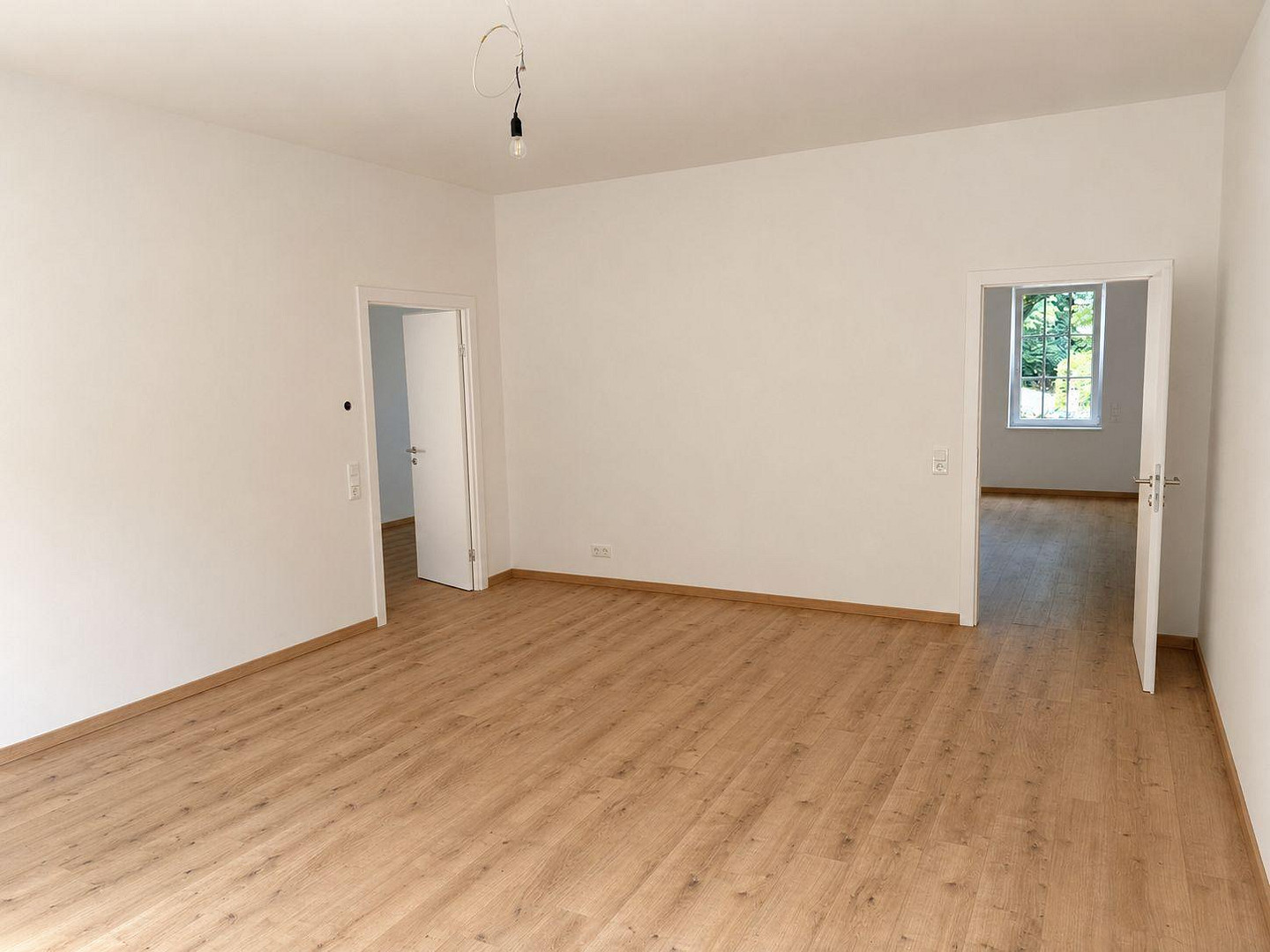 ERSTBEZUG- Stilvolle 3-Zimmer-Wohnung in repräsentativer Jugendstilvilla – Maria-Theresia-Allee 35, 52064 Aachen – Vorschaubild 16