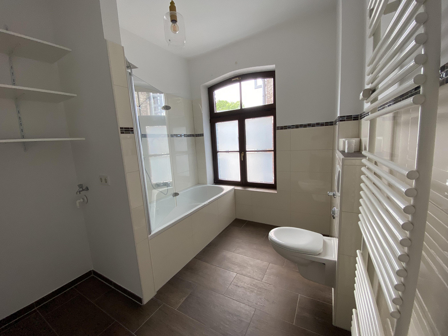 Exklusive 2-Zi.-Wohnung mit Loftcharakter, hochwertig ausgestattet – Top-Lage Kölner Altstadt – Koelhoffstr 5, 50676 Köln(Innenstadt) – Vorschaubild 4