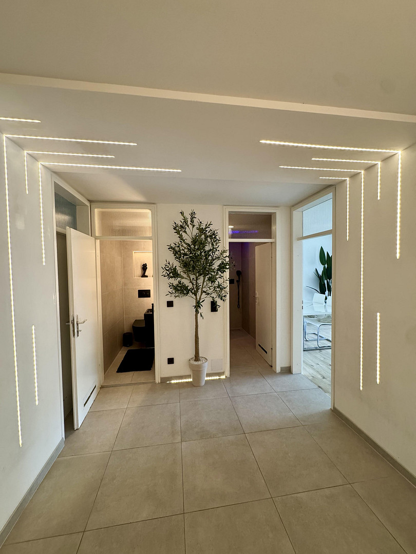 Modernisierte 3-Zimmer-Wohnung mit 2 Loggien, Garage & Aufzug – Wilhelm-Hauff-Str.31, 86161 Augsburg(Spickel-Herrenbach) – Vorschaubild 3