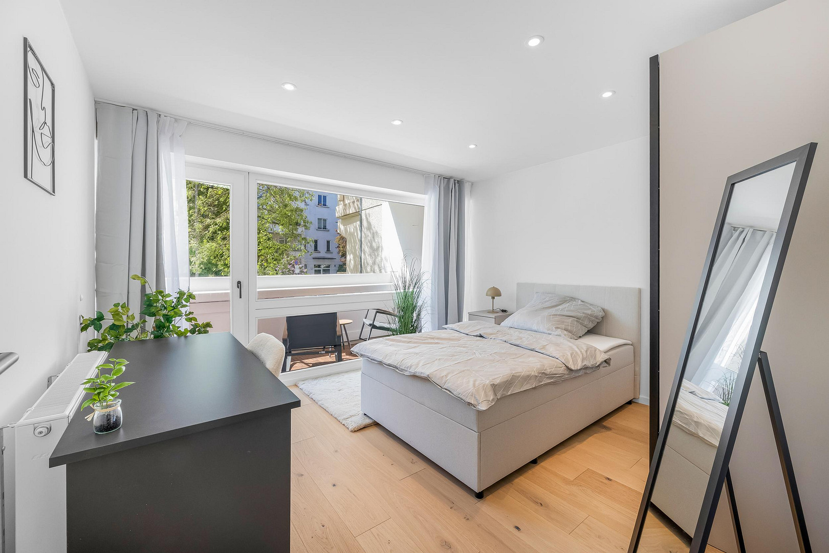 Neu sanierte WG Zimmer in Schwabing-West – voll möbliert & sofort bezugsfrei! – Winzererstraße 172, 80797 München(Schwabing) – Vorschaubild 6