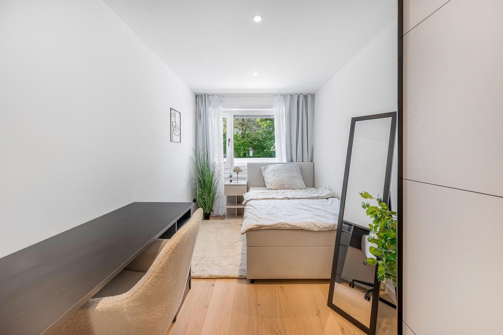 Neu sanierte WG Zimmer in Schwabing-West – voll möbliert & sofort bezugsfrei! – Winzererstraße 172, 80797 München(Schwabing) – Vorschaubild 4