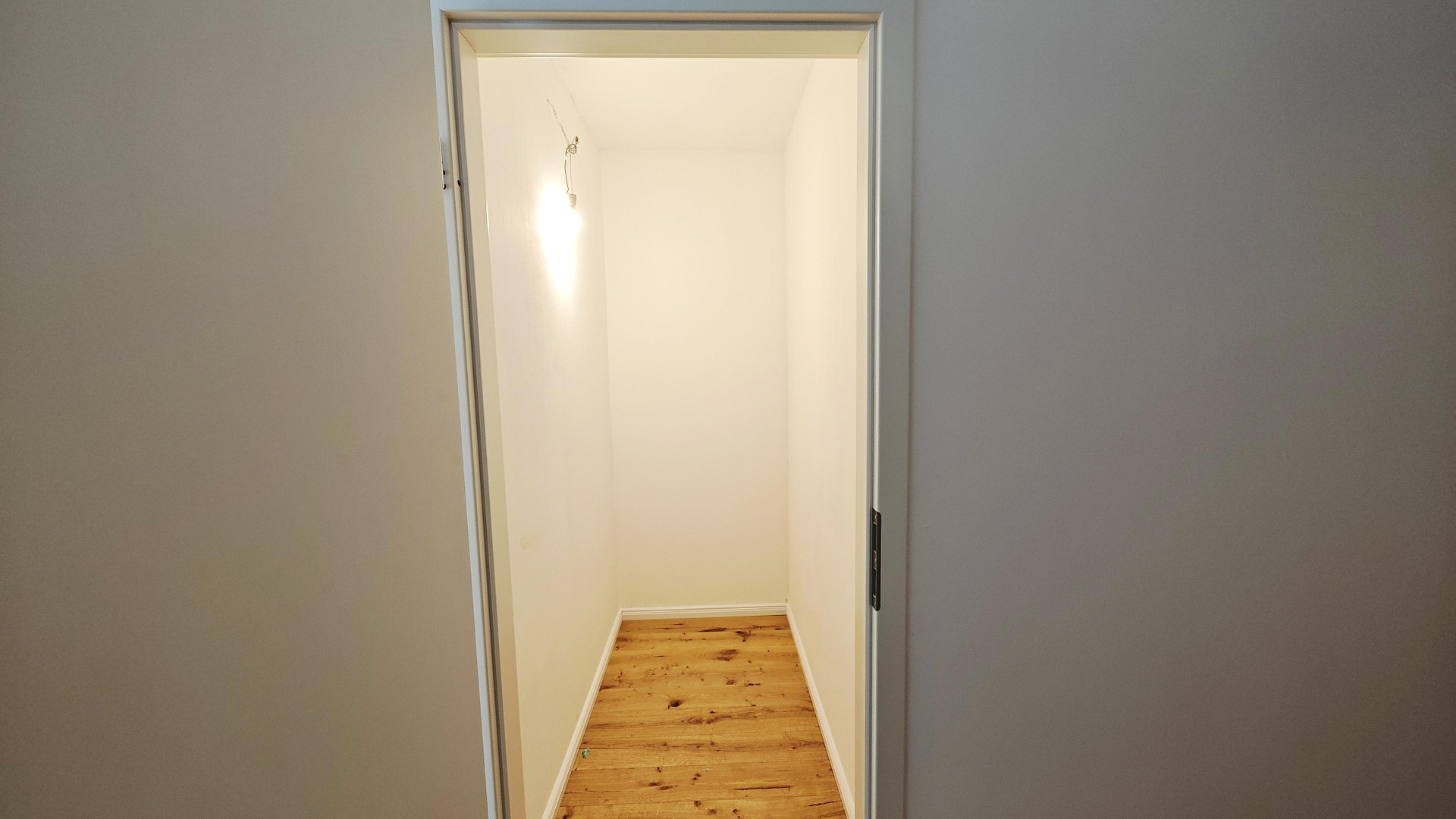 bezugsfreie umfassend sanierte 1-Zi-Wohnung in der Südvorstadt mit TG – 4275 Leipzig(Südvorstadt) – Vorschaubild 7