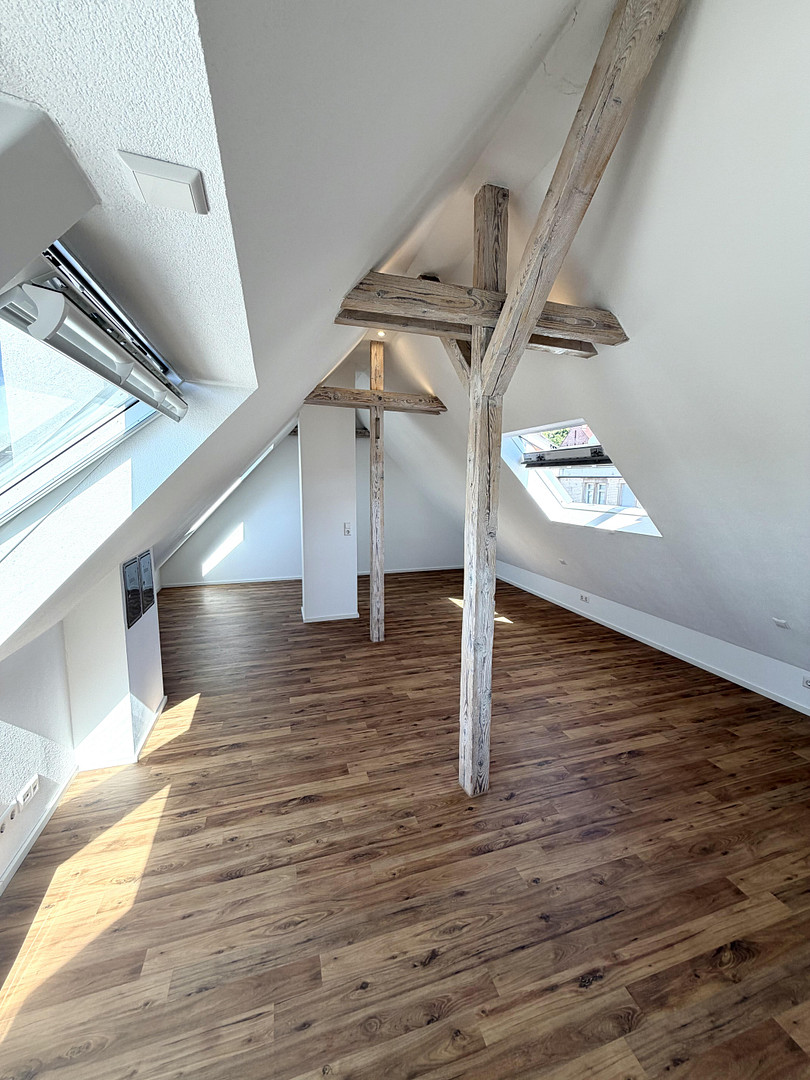Über den Dächern des Lehenviertels in Suttgart Süd – moderne offene Dachwohnung – Stuttgart(Süd) – Vorschaubild 8