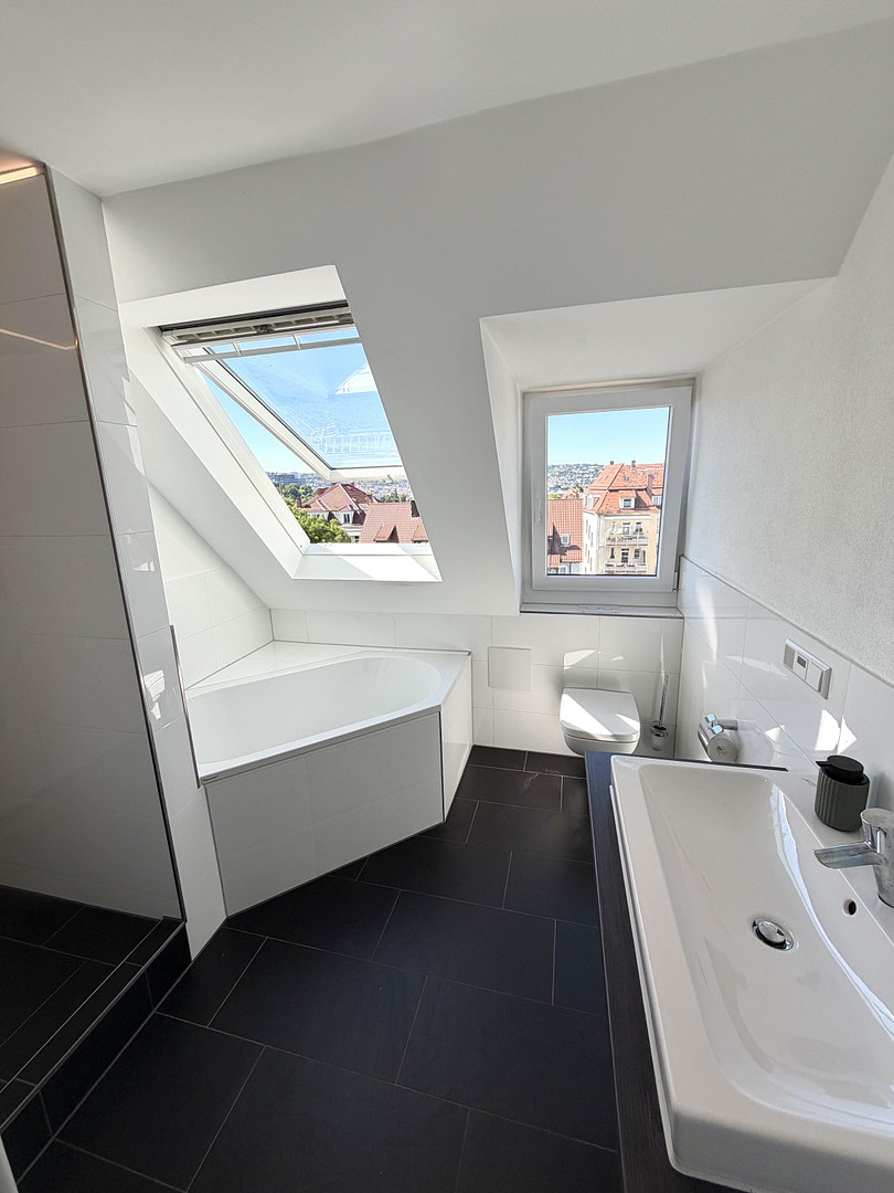 Über den Dächern des Lehenviertels in Suttgart Süd – moderne offene Dachwohnung – Stuttgart(Süd) – Vorschaubild 3