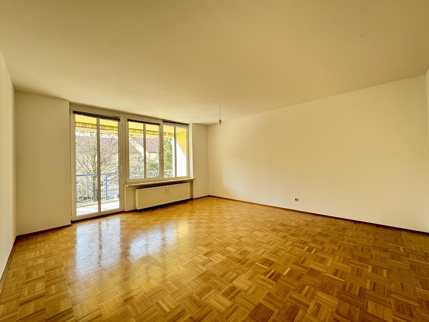 Familiengerecht – gut geschnittene 3-Zimmerwohnung in  München Schwabing-Freimann – Karl-Richter-Str. 12, 80939 München(Fröttmaning) – Vorschaubild 2