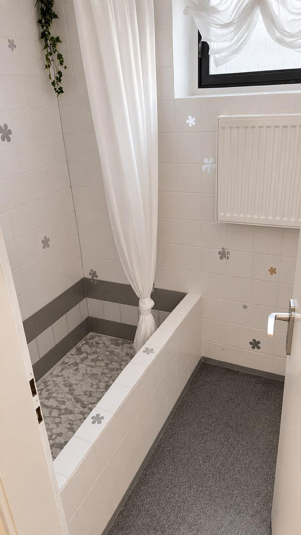 Geplegter Bungalow mit Pool – Altdorf(Röthenbach bei Altdorf) – Vorschaubild 23