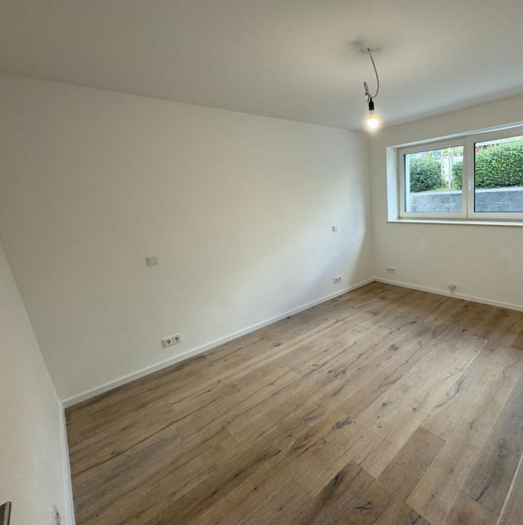Modernes, großzügiges Einfamilienhaus mit Einliegerwohnung und Garage am Waldrand – Darmstadt(Kranichstein) – Vorschaubild 20
