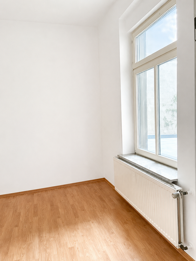 Charmante 3-Zimmer-Altbauwohnung mit Stuckfassade – zentrumsnah in Mönchengladbach-Nord – Bahnstraße 34, 41069 Mönchengladbach(Holt) – Vorschaubild 3