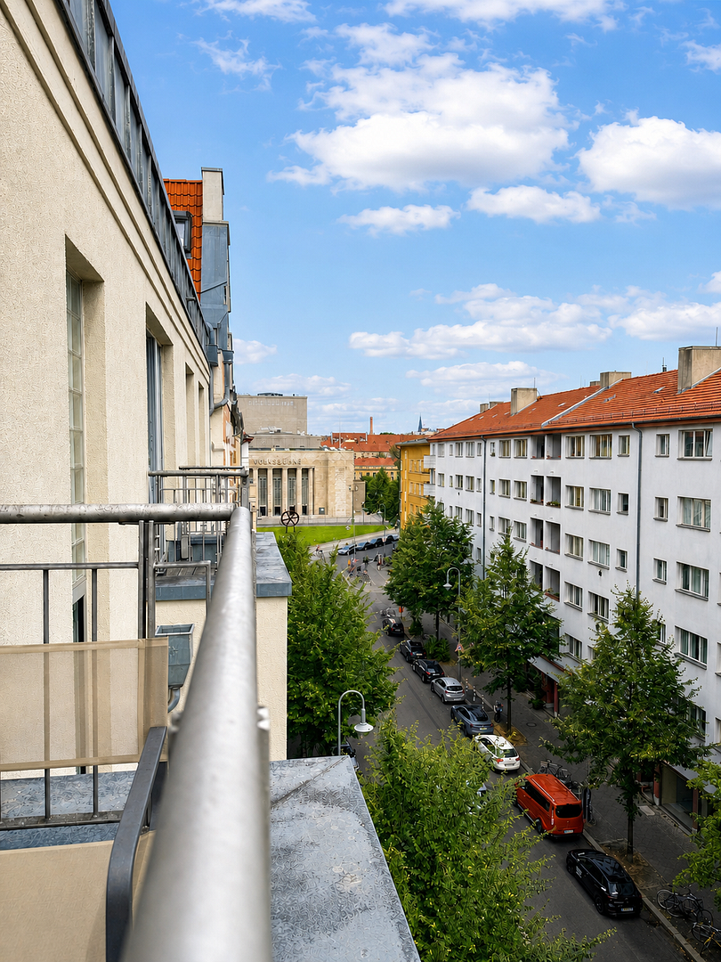 Ein besonderer Rückzugsort am Rosa-Luxemburg-Platz in Berlin Mitte – Berlin(Mitte) – Vorschaubild 16