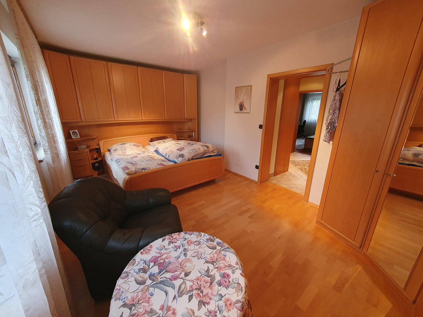 Provisionsfrei: Reihenhaus in Nürnberg-Kornburg mit Fußbodenheizung & Garage – Kornburg – Vorschaubild 12