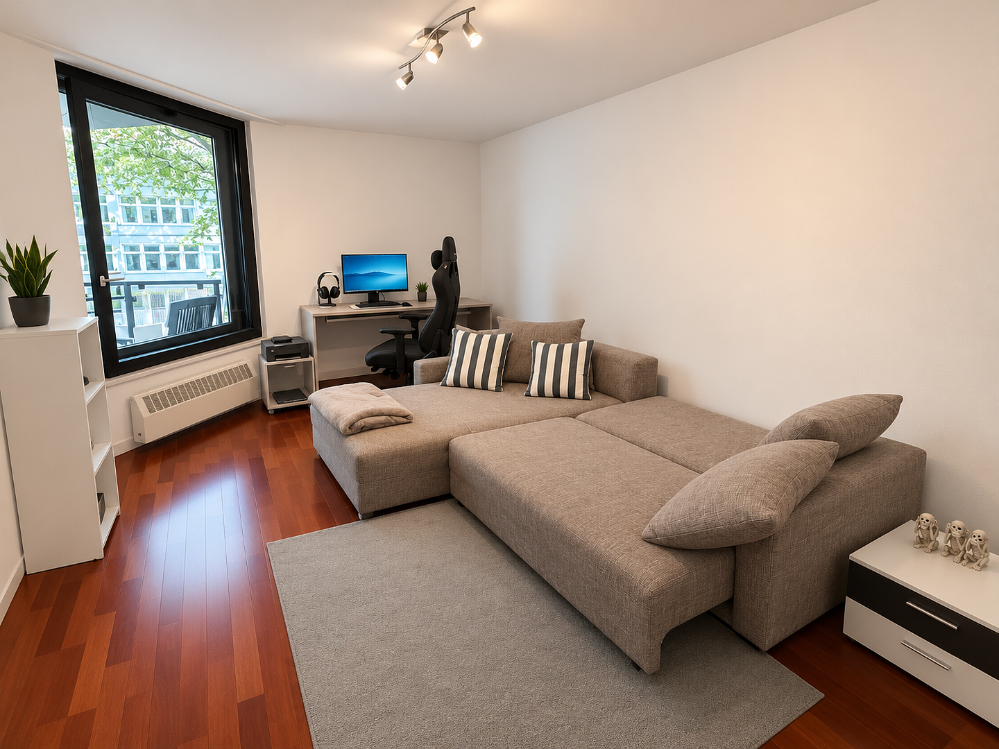 Freiwerdende 2-Zimmer-Wohnung mit Balkon & Aufzug in Köln-Sülz (auf 3 Z. Erweiterbar) – Köln(Klettenberg) – Vorschaubild 4