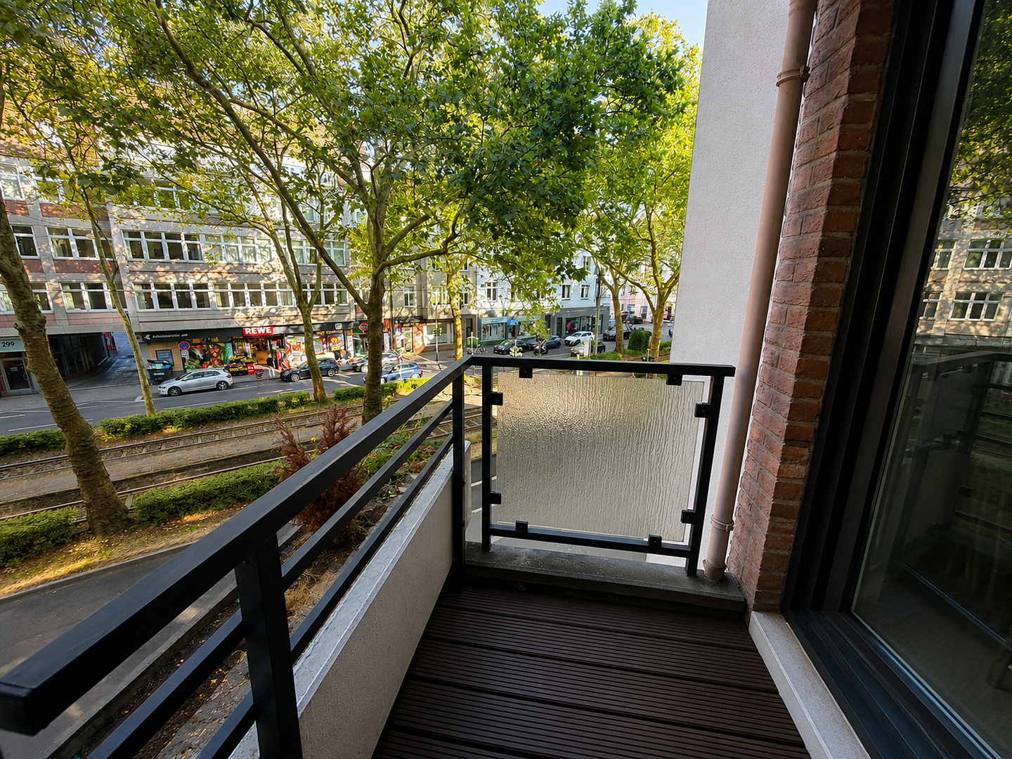 Freiwerdende 2-Zimmer-Wohnung mit Balkon & Aufzug in Köln-Sülz (auf 3 Z. Erweiterbar) – Köln(Klettenberg) – Vorschaubild 2