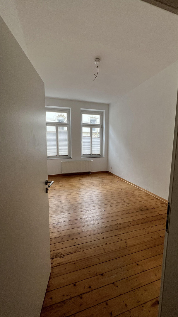 Charmante 3-Zimmer-Altbauwohnung mit Terrasse im Erdgeschoss – Nonnenpfad 19, 49074 Osnabrück – Vorschaubild 4