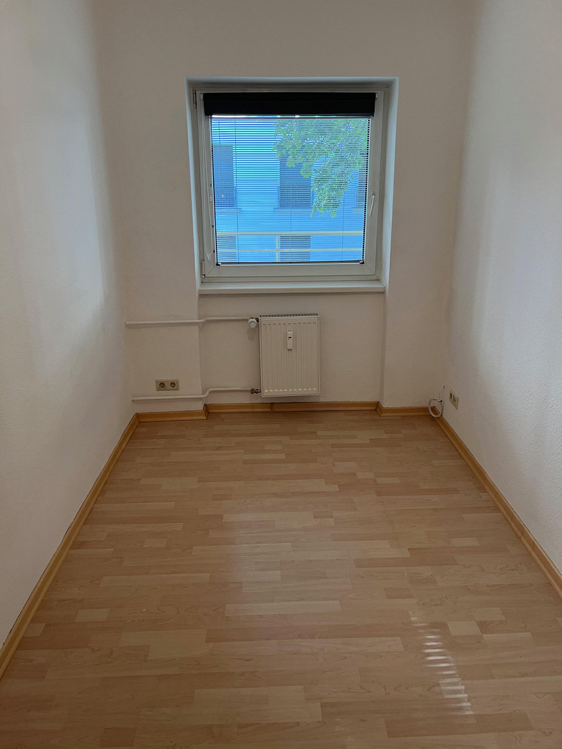 Gepflegte 1,5-Zimmer-Wohnung, Top-Lage in Berlin-Wilmersdorf nahe Kurfürstendamm, PROVISIONSFREI – 10709 Berlin(Wilmersdorf) – Vorschaubild 10