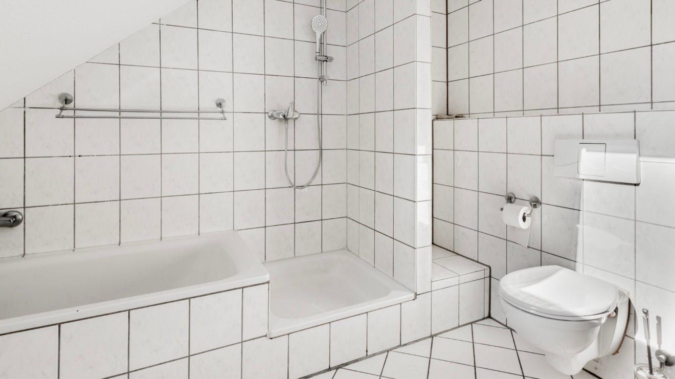 Zentrale Lage, neue Küche, helle Wohnung, 3 Zimmer – Reichsstraße 10, 44809 Bochum(Hamme) – Vorschaubild 6