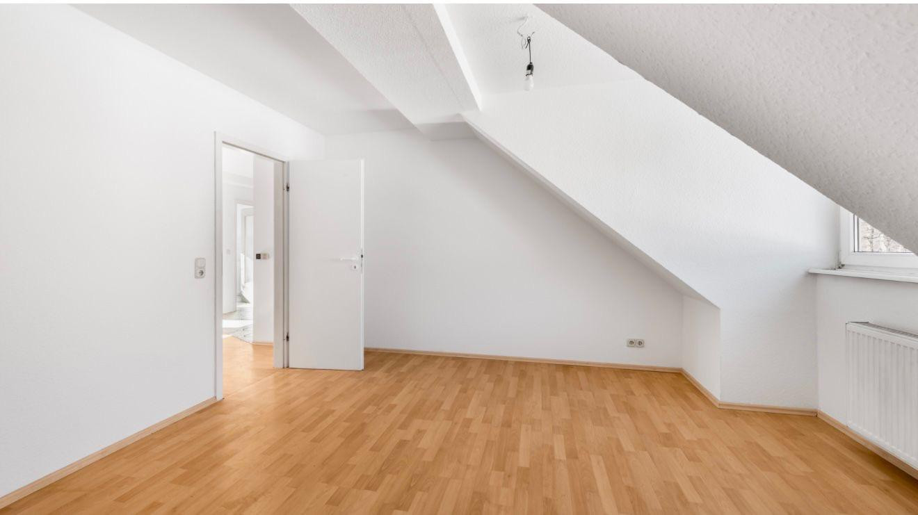 Zentrale Lage, neue Küche, helle Wohnung, 3 Zimmer – Reichsstraße 10, 44809 Bochum(Hamme) – Vorschaubild 5