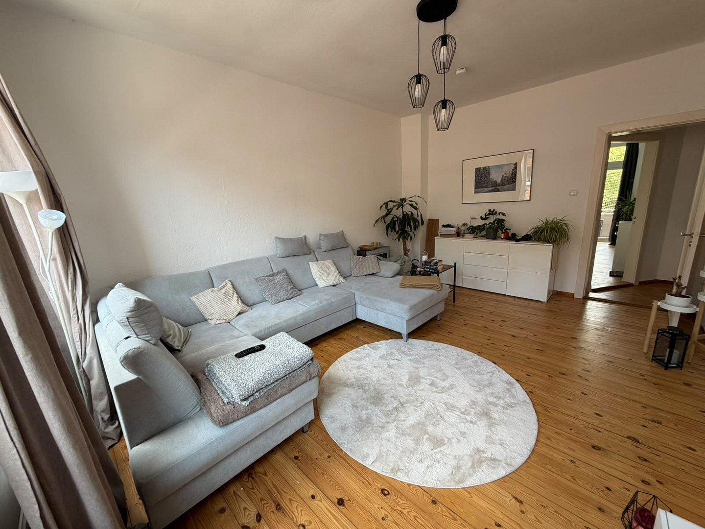 Wunderschöne 3-Zimmer Altbauwohnung in Bestlage – Kiel(Damperhof) – Vorschaubild 2