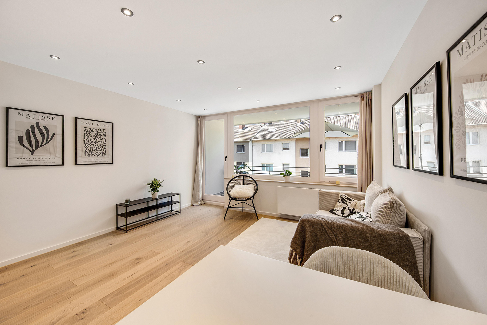 Erstbezug nach Kernsanierung: Exklusive Designerwohnung mit EBK, Balkon & TG-Stellplatz – Aloys-Schulte-Straße 37, 53129 Bonn(Kessenich) – Vorschaubild 17