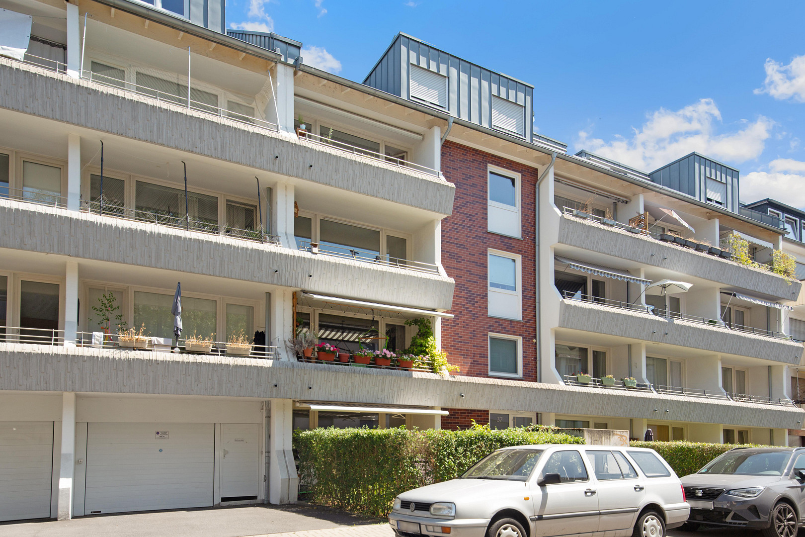 Erstbezug nach Kernsanierung: Exklusive Designerwohnung mit EBK, Balkon & TG-Stellplatz – Aloys-Schulte-Straße 37, 53129 Bonn(Kessenich) – Vorschaubild 16