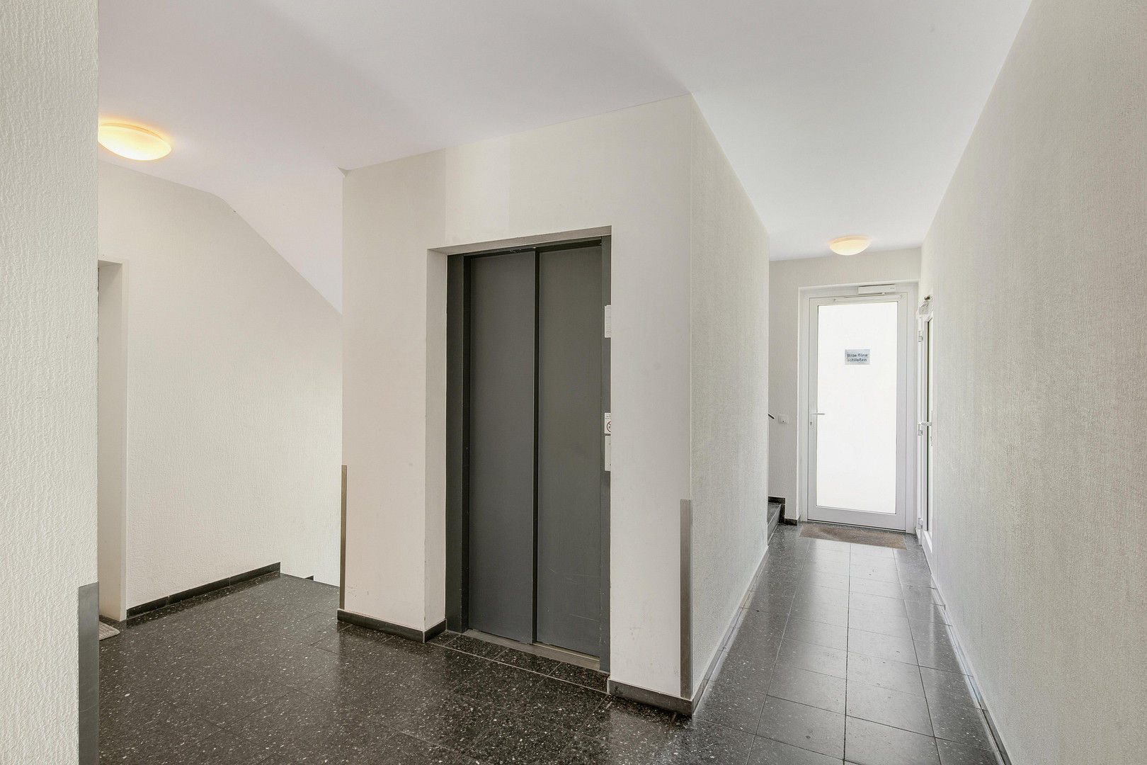 Erstbezug nach Kernsanierung: Exklusive Designerwohnung mit EBK, Balkon & TG-Stellplatz – Aloys-Schulte-Straße 37, 53129 Bonn(Kessenich) – Vorschaubild 14