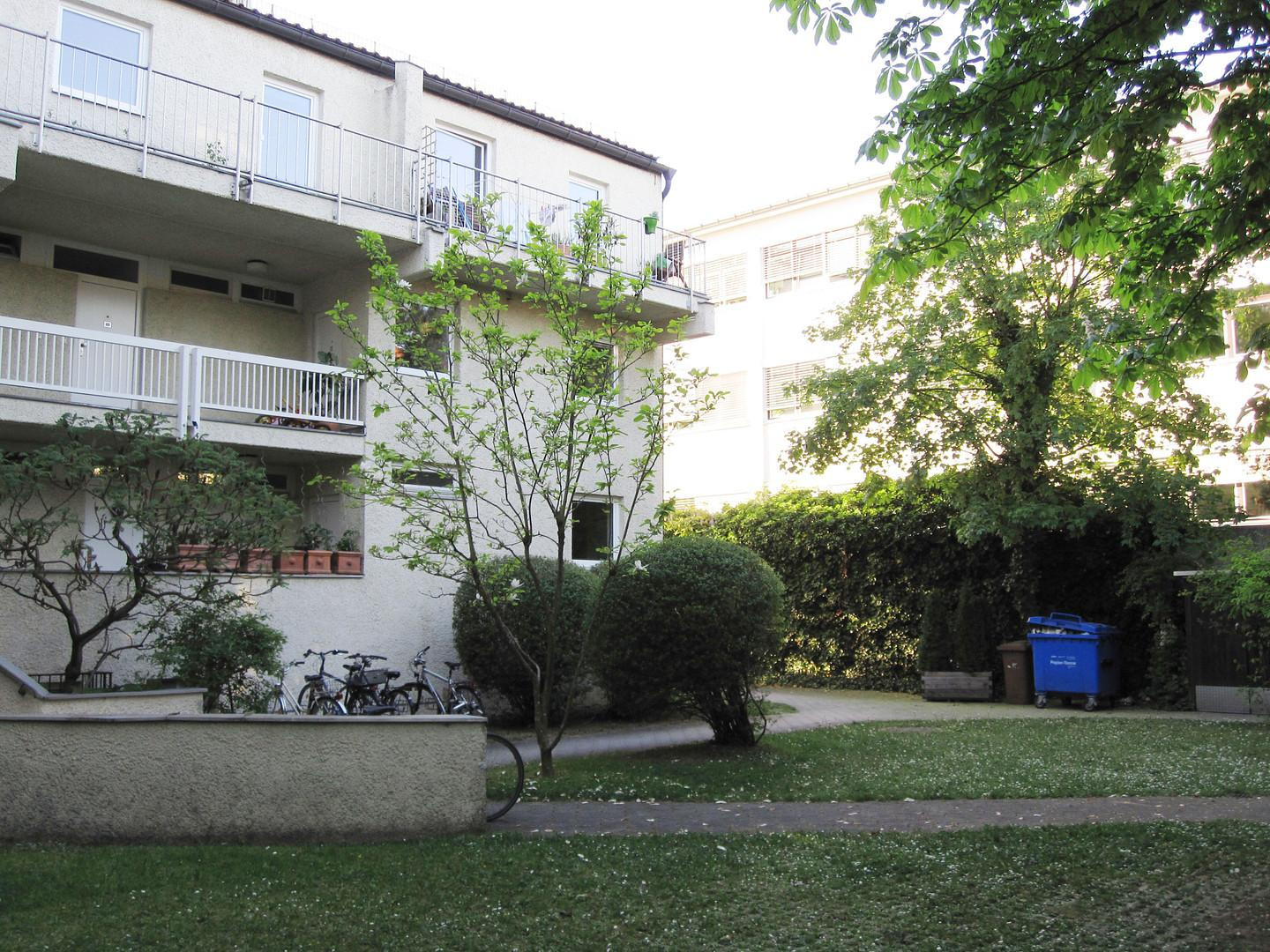 Modernisierte Gartenwohnung mit neuer Einbauküche, Terrasse und ruhiger Grünlage - Isarnähe! – Quagliostr.11, 81543 München(Giesing) – Vorschaubild 6