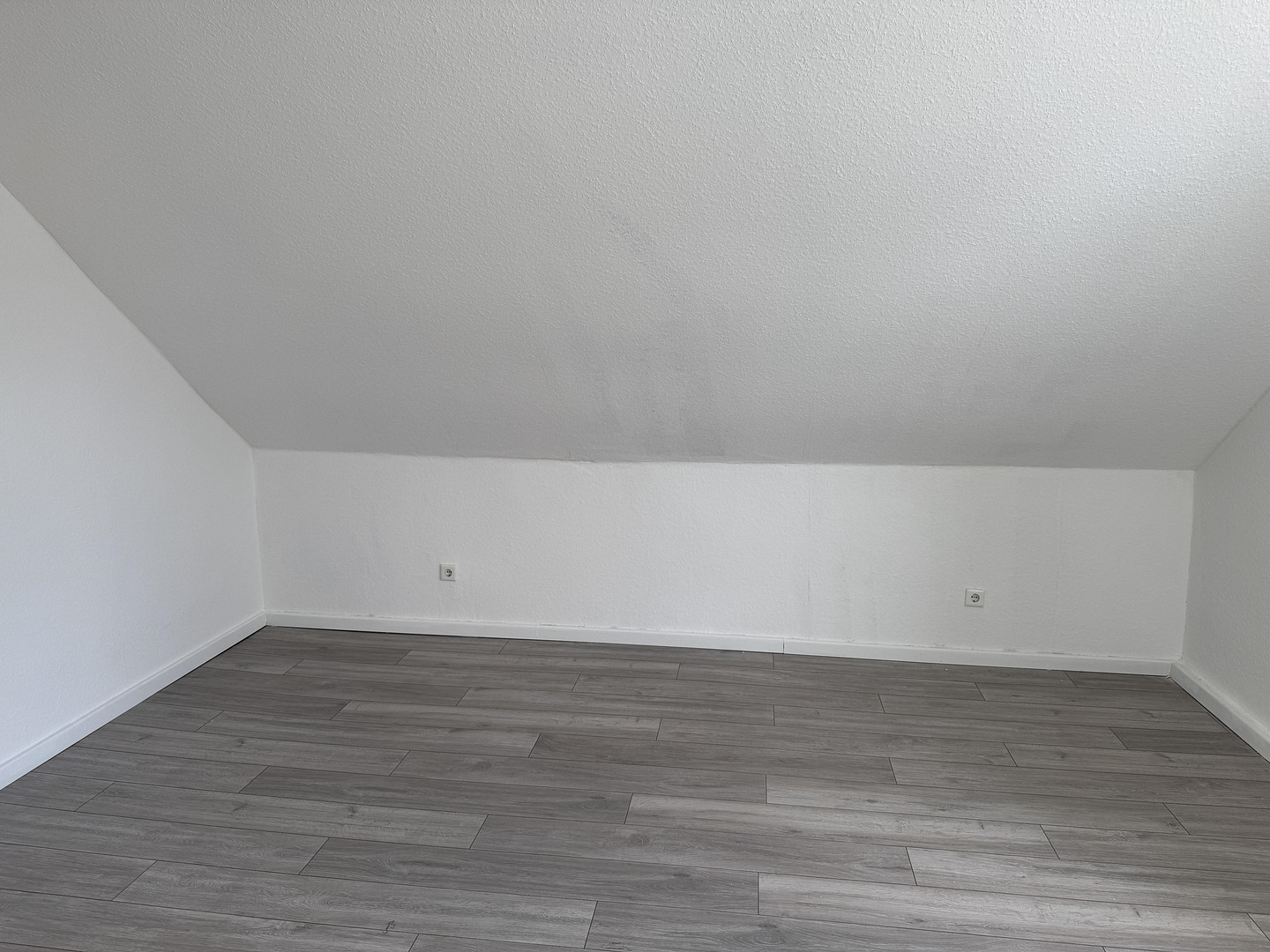 Frisch renovierte 2-Zimmer-Wohnung in Sodingen – Mont-Cenis-Straße 46, 44623 Herne(Herne-Mitte) – Vorschaubild 4