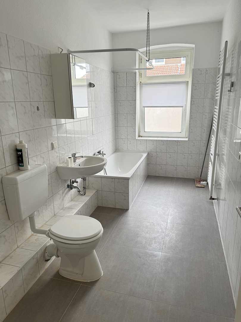 Frisch renovierte 2-Zimmer-Wohnung in Sodingen – Mont-Cenis-Straße 46, 44623 Herne(Herne-Mitte) – Vorschaubild 2