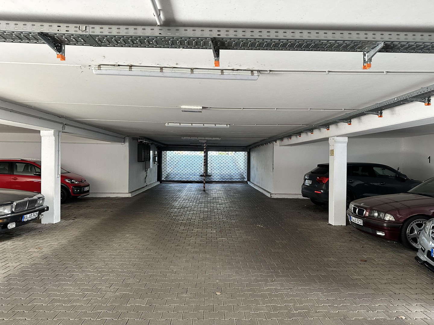 Exklusive 2-Zimmer-Wohnung mit großer Terrasse – komplett modernisiertes Bad in Karlsruhe-Neureut – Unterfeldstraße 14a, 76149 Karlsruhe(Neureut) – Vorschaubild 13