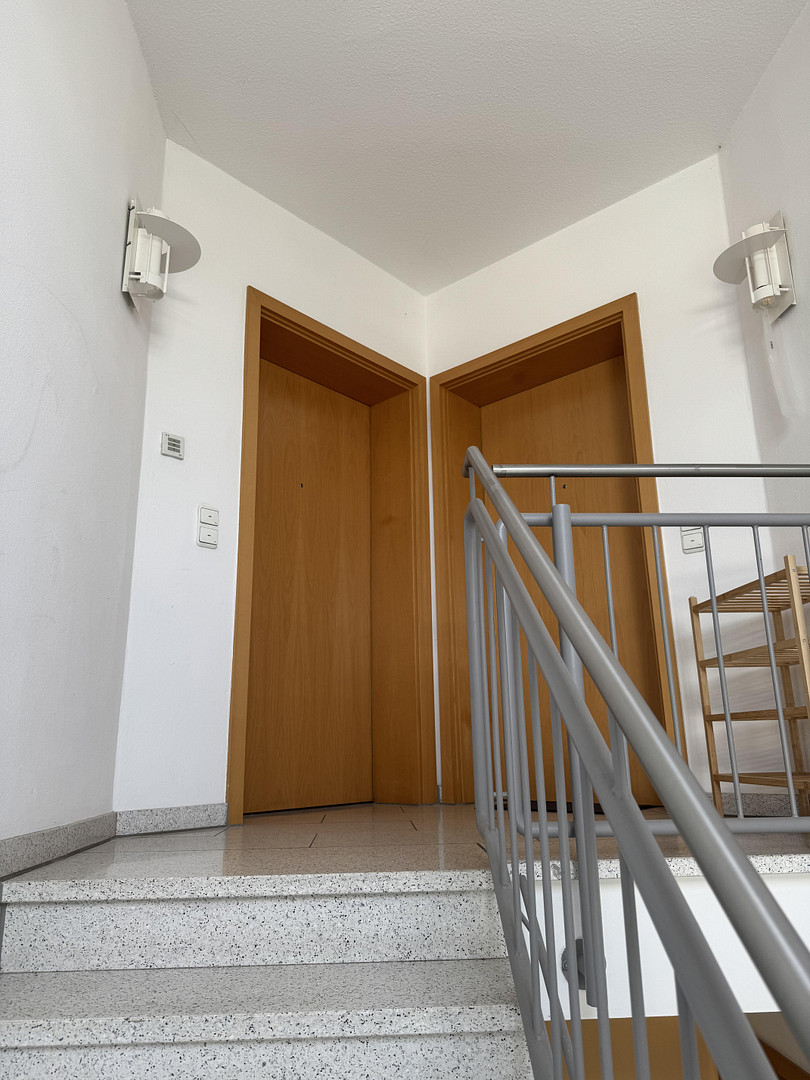 stilvolle 2-Zimmer-DG-Wohnung mit beeindruckender Raumhöhe - zentral in Mz-Kastel, von privat – Admiral-Scheer-Str. 11, 55252 Mainz-Kastel – Vorschaubild 19