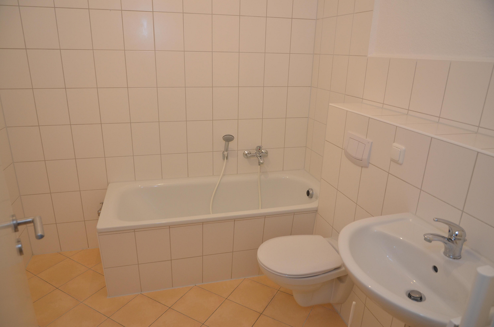 Provisionsfrei: Freundliche, gepflegte 3 Zi-Wohnung im Herzen der Altstadt Stralsunds – Langenstraße 71, 18439 Stralsund – Vorschaubild 5