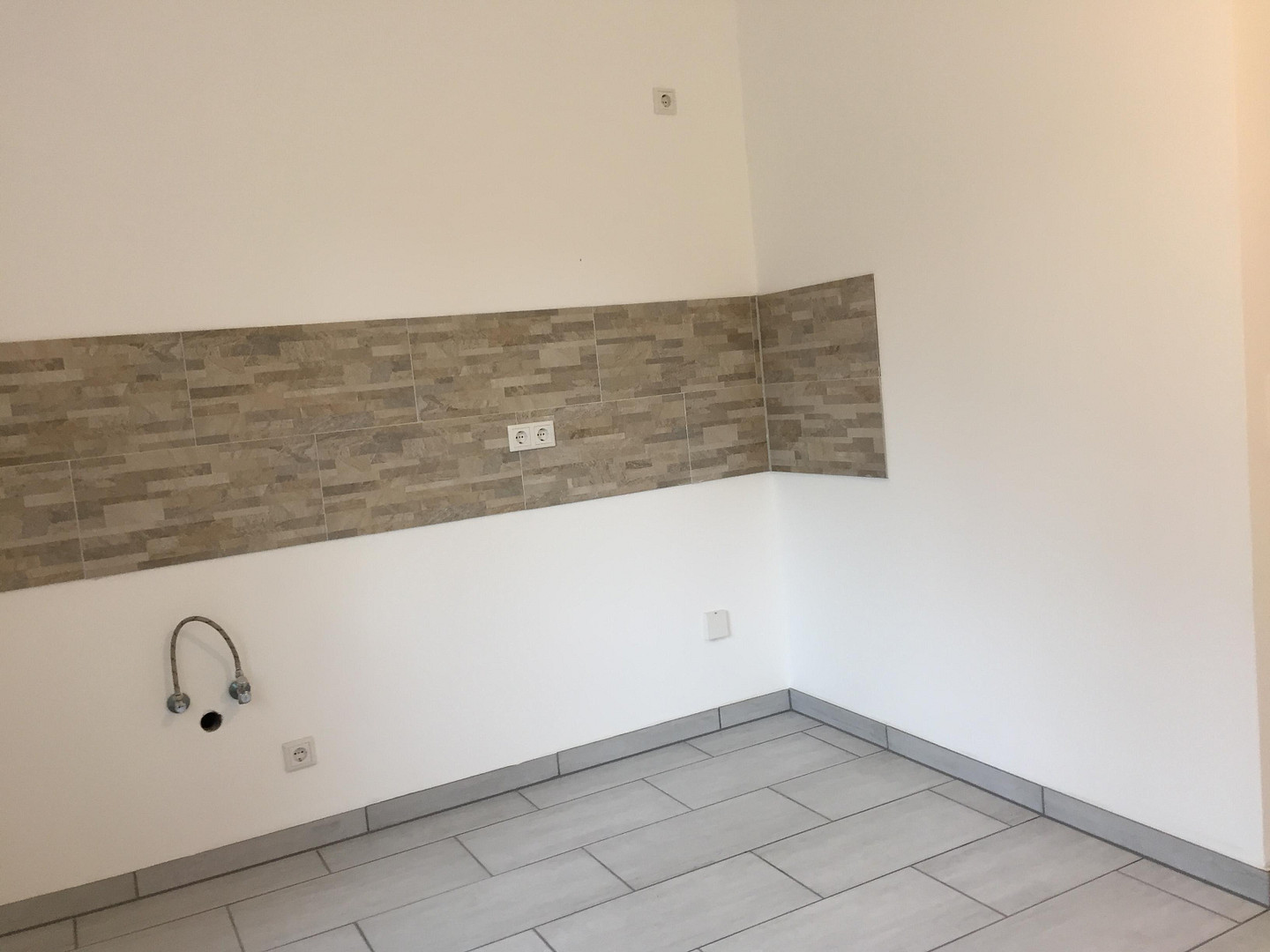 1 Zimmer Erdgeschosswohnung in zentraler Lage – Robert-Koch-Straße 8, 51379 Leverkusen(Opladen) – Vorschaubild 3