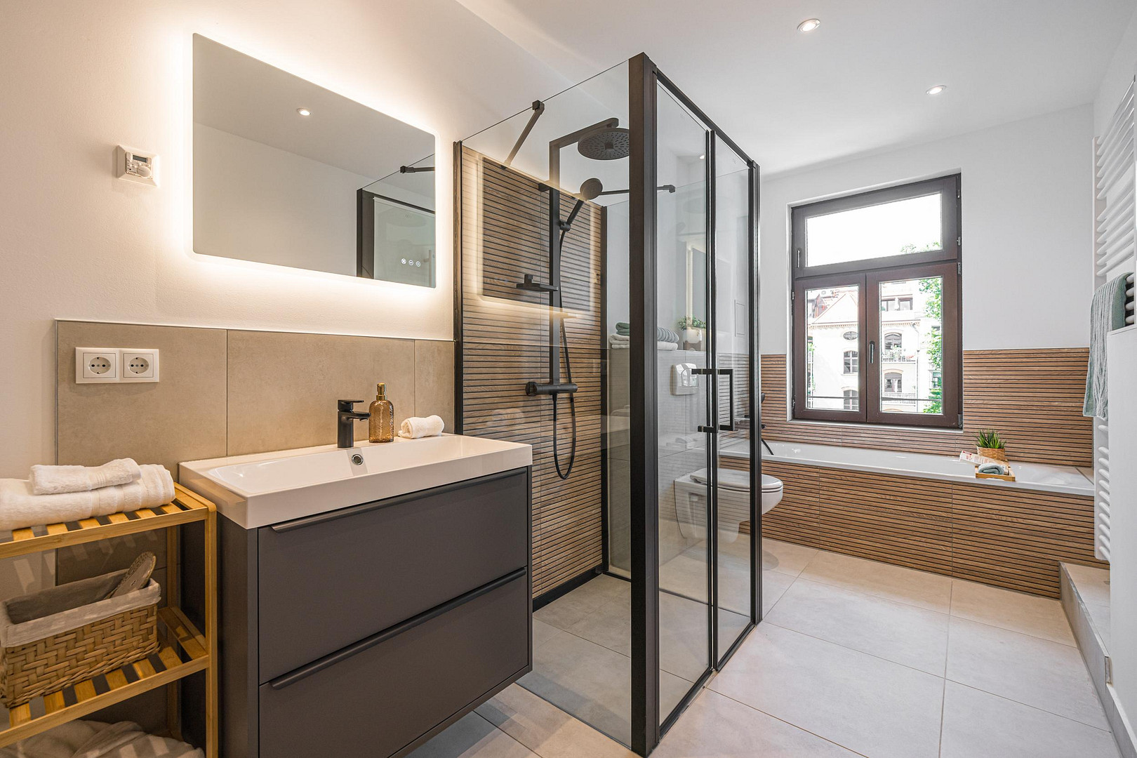*Wow! 4-Zimmer Altbau im Leipziger Waldstraßenviertel | Provisionsfrei | Erstbezug* – Leipzig(Zentrum) – Vorschaubild 14