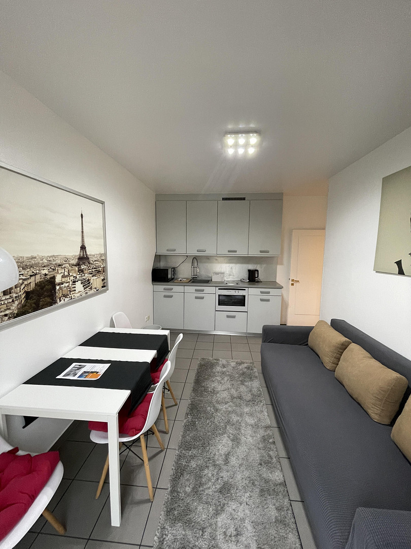 KAPITALANLAGE - 3,37% RENDITE | Schöne 2-Zimmer Wohnung (2 Balkone) - Altstadt nähe Carlsplatz – 40213 Düsseldorf(Carlstadt) – Vorschaubild 5