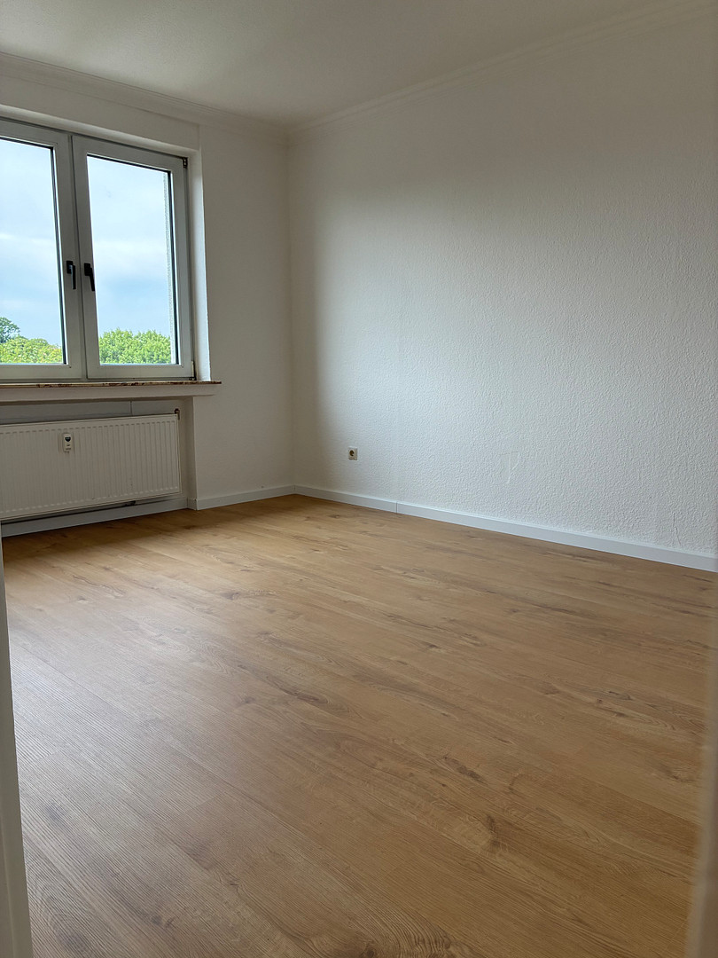Gut geschnittene 3-Zimmer-Wohnung in Bremerhaven-Lehe – Bremerhaven(Klushof) – Vorschaubild 5