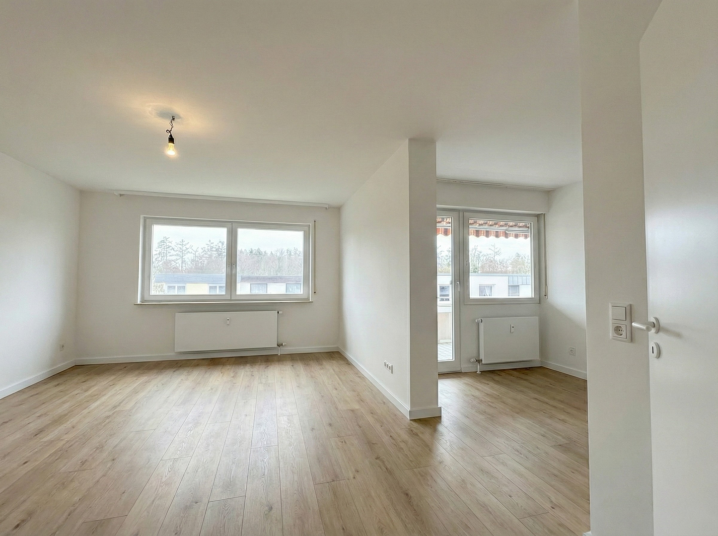 Frisch renoviert: Helle 3.5-Zi.-Wohnung mit Süd-Westbalkon & Garage – Provisionsfrei! – Ravensburgerstraße 134, 89079 Ulm(Wiblingen) – Vorschaubild 4
