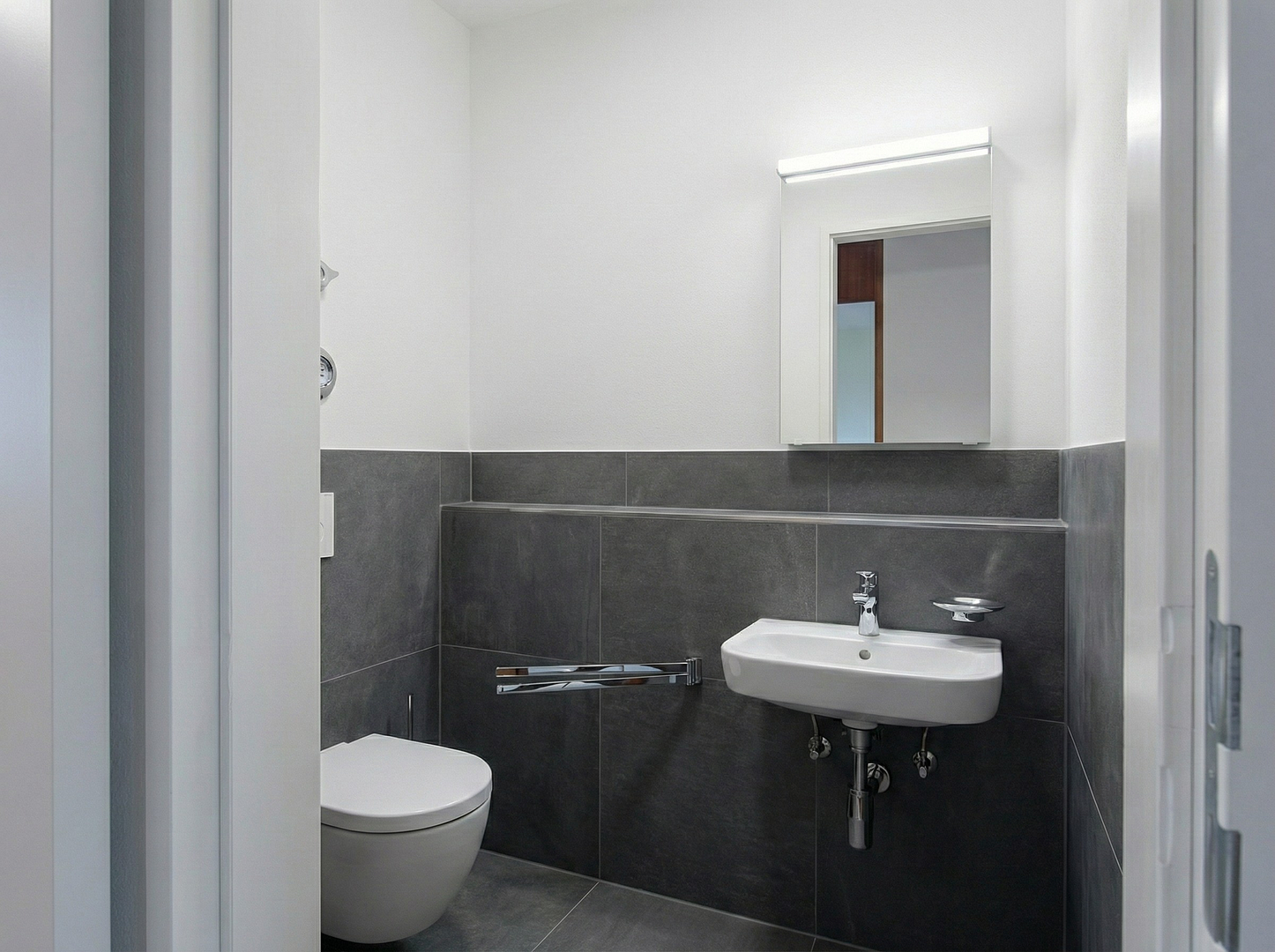 Frisch renoviert: Helle 3.5-Zi.-Wohnung mit Süd-Westbalkon & Garage – Provisionsfrei! – Ravensburgerstraße 134, 89079 Ulm(Wiblingen) – Vorschaubild 5