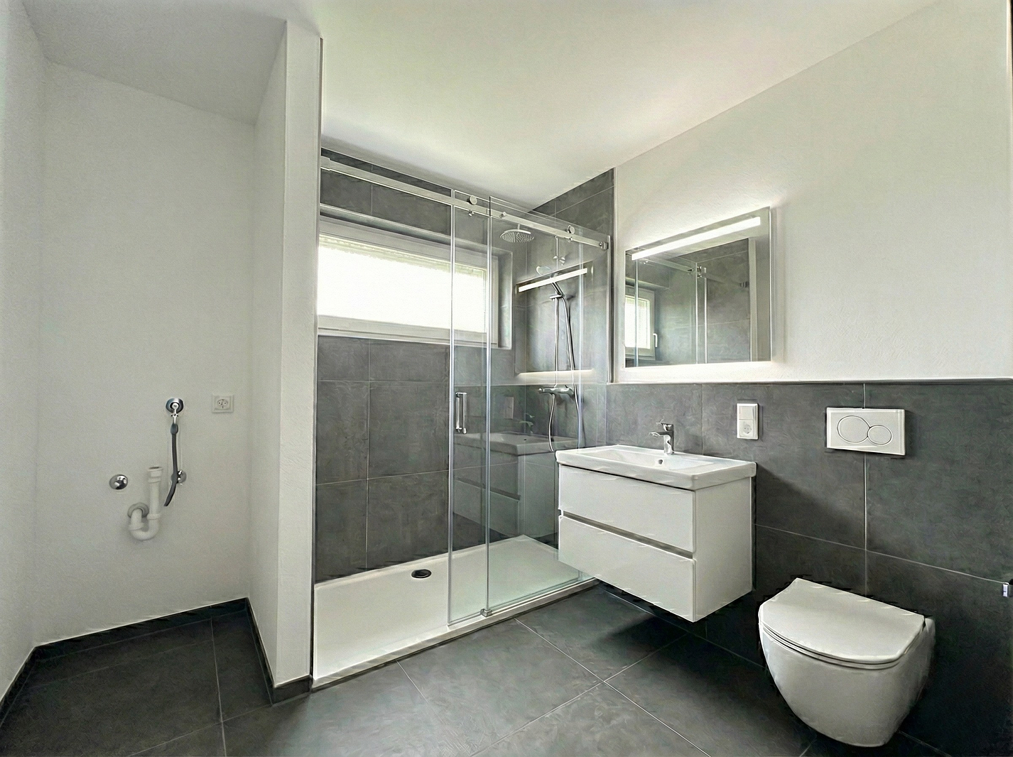 Frisch renoviert: Helle 3.5-Zi.-Wohnung mit Süd-Westbalkon & Garage – Provisionsfrei! – Ravensburgerstraße 134, 89079 Ulm(Wiblingen) – Vorschaubild 3