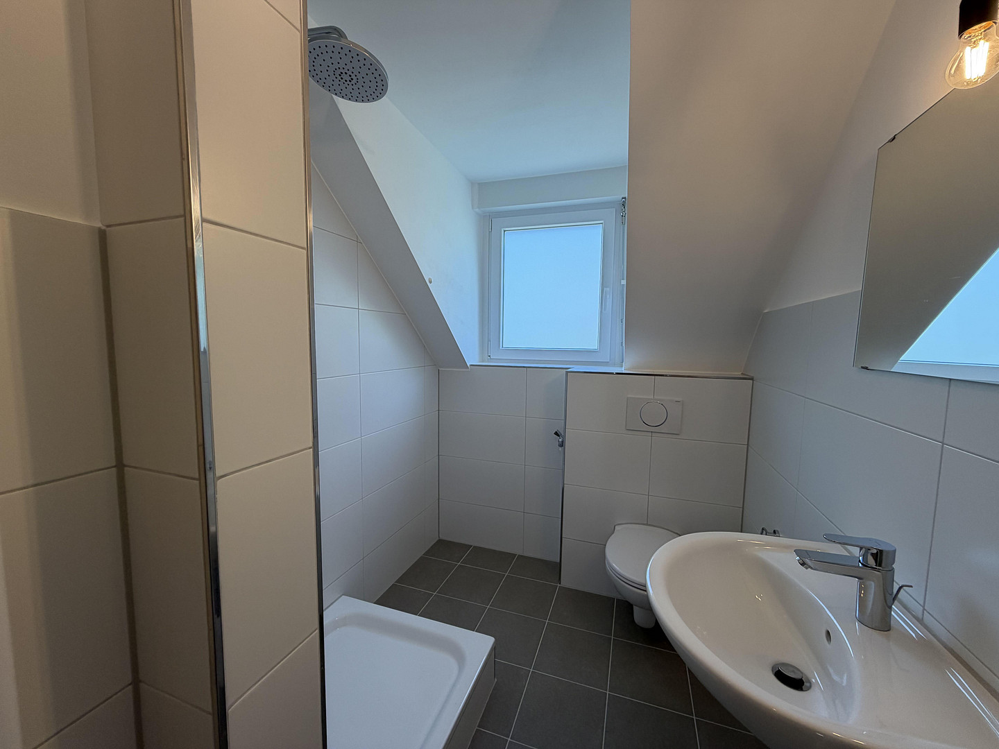 Erstbezug nach Kernsanierung – Hochwertige 2-Zimmer-Altbauwohnung in der Karlsruher Weststadt – Kaiserallee 31, 76133 Karlsruhe(Weststadt) – Vorschaubild 20