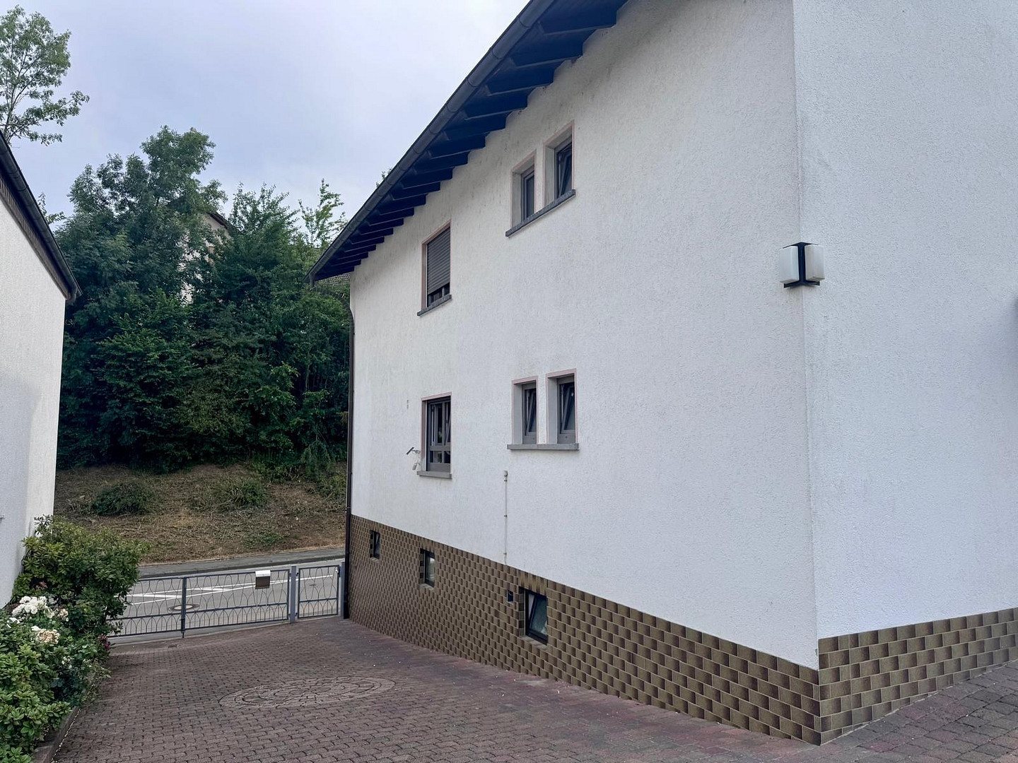 Erstbezug nach Sanierung | 120 m² | Neue Einbauküche | Garage | Ruhige Lage in Fürth-Lörzenbach